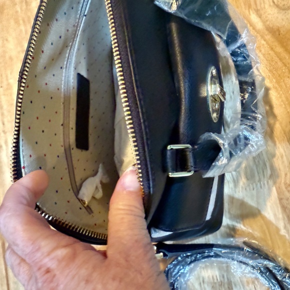 Talbots small black leather domed satchel crossbody bag NTW - Picture 5 of 10